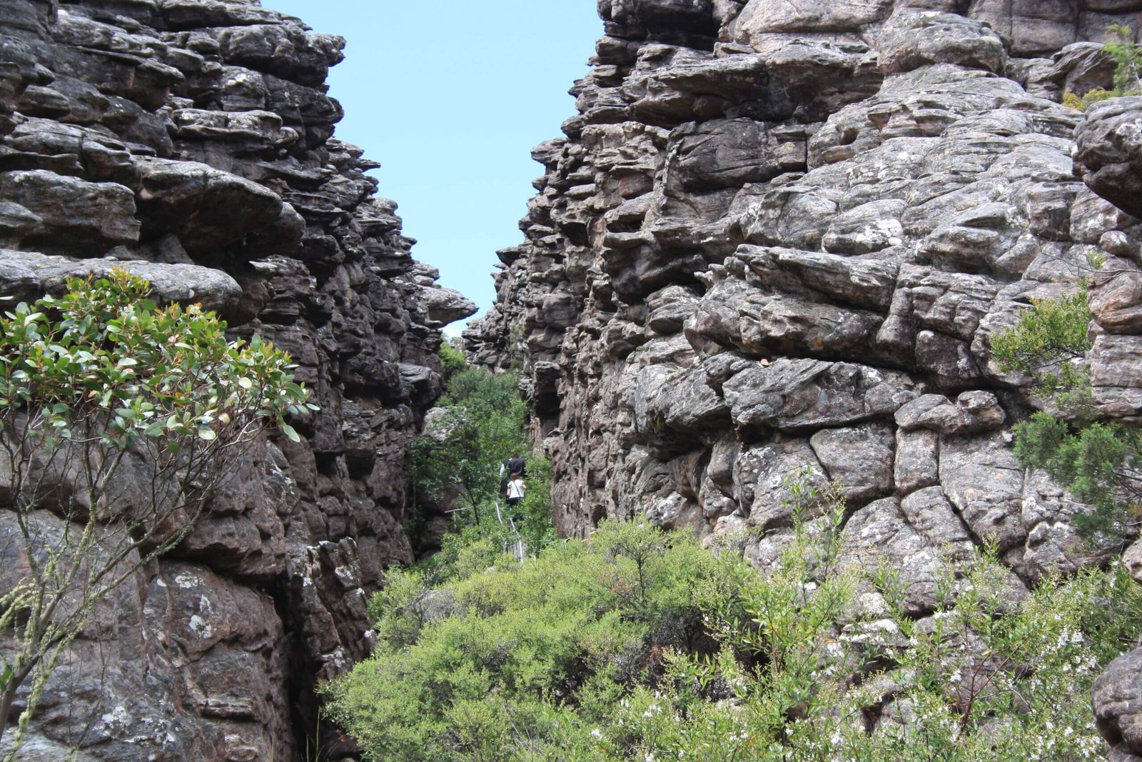 Silent Street Grampians - ein enger Wanderpfad zu den Pinnacles