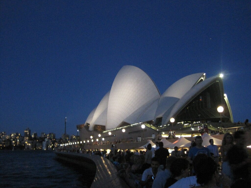 Sydney Opera by night 